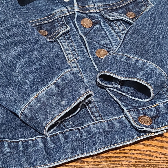 Baby Gap denim jacket, size 12M - Picture 3 of 3